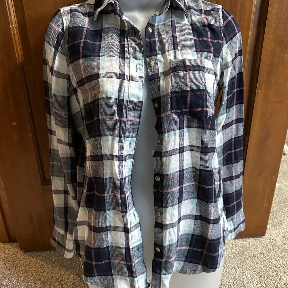 Aeropostale Black and Purple Checkered Top
